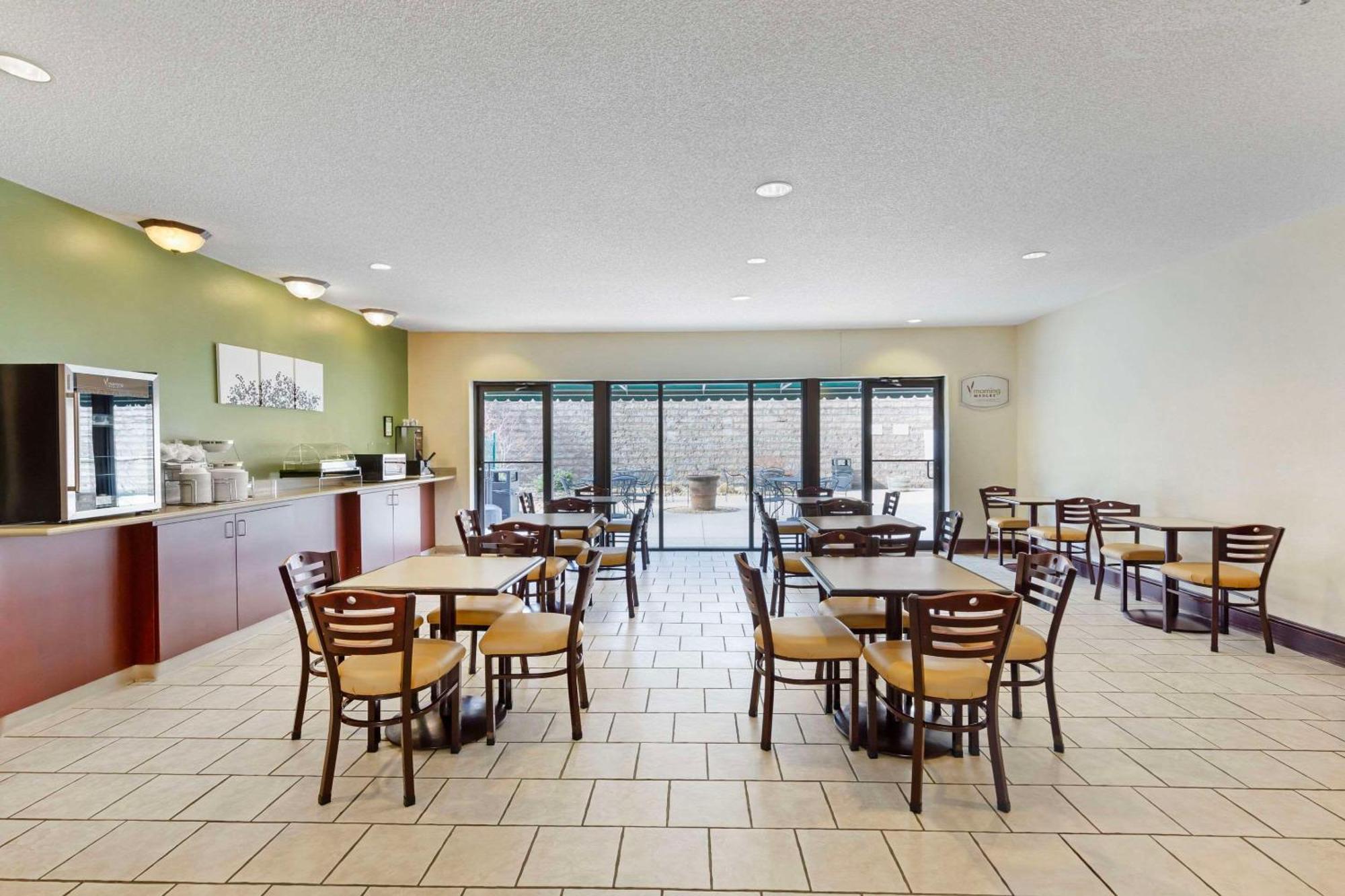 Sleep Inn & Suites Danville Hwy 58 Экстерьер фото